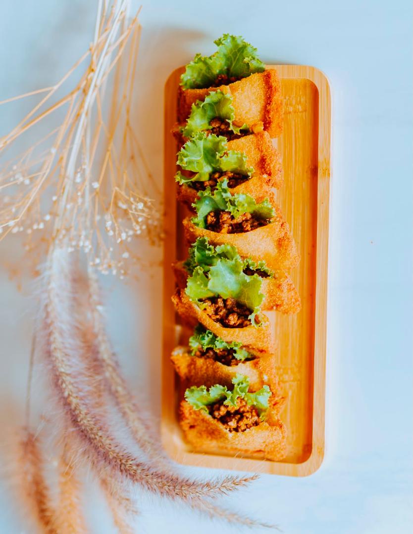 Crunchy stuffed bread